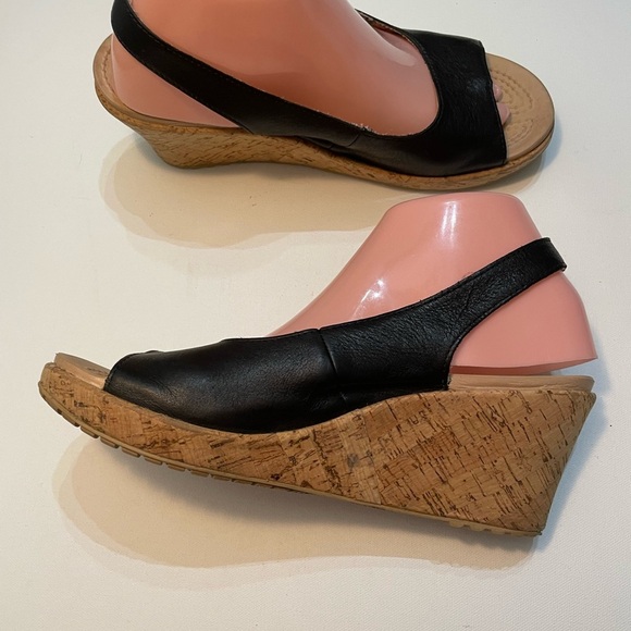 CROCS Black Wedge Sandals Size 9W SB-Y - Picture 5 of 8